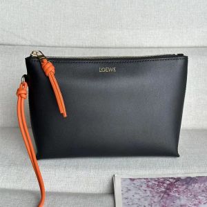 Loewe Knot T Pouch In Nappa Calfskin Black