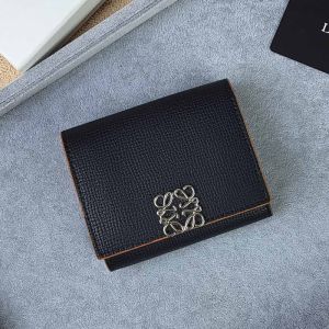 Loewe Small Anagram Vertical Wallet In Pebble Calfskin Black