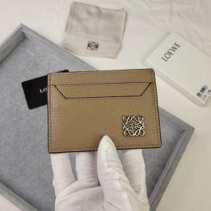 Loewe Anagram Plain Cardholder In Pebble Calfskin Khaki