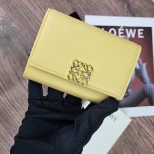 Loewe Small Anagram Trifold Wallet In Classic Calfskin Yellow